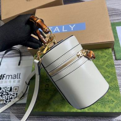 760200 15.5X13.5X4cm MP 3色 (21)