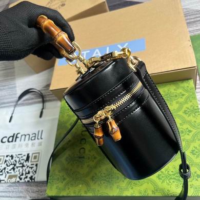 760200 15.5X13.5X4cm MP 3色 (4)