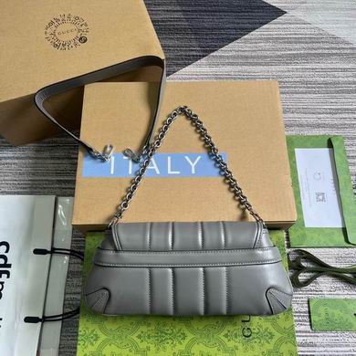 764255 38X15X16cm MP 5 (2)