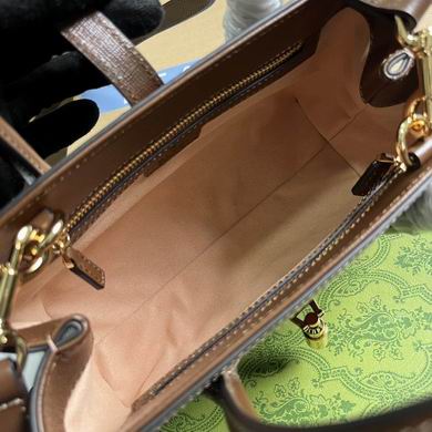 772126 15X24X11cm MP (8)