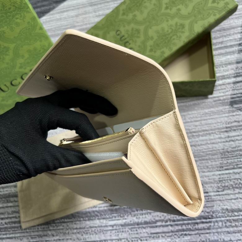 772638 19X10X3.5cm MP 3 (8)