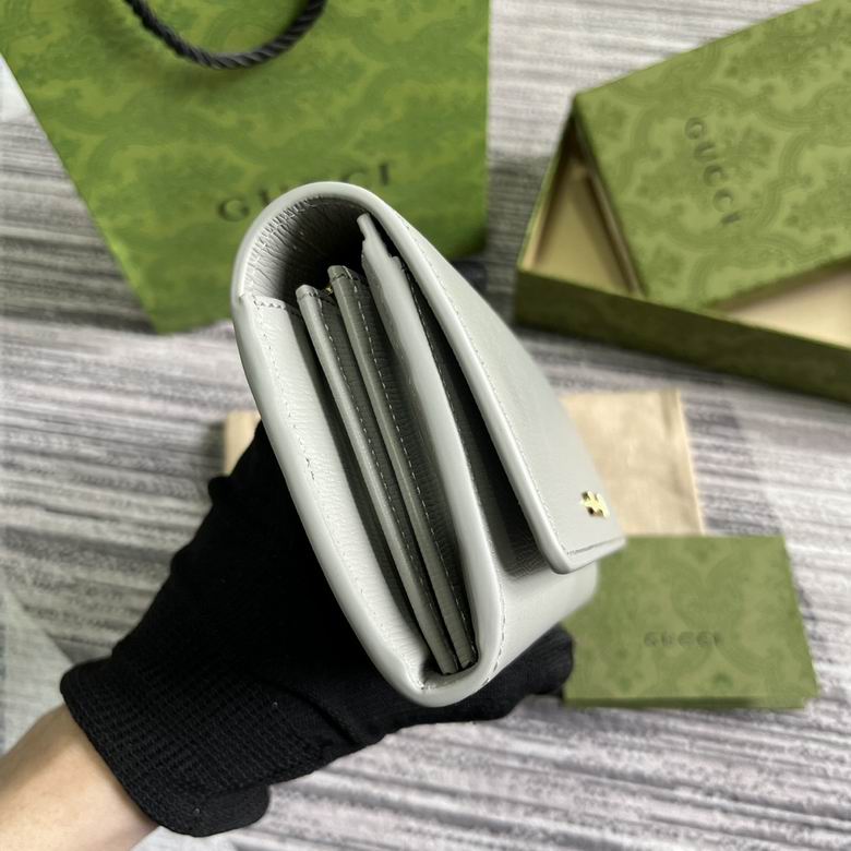 772638 19X10X3.5cm MP 4 (3)