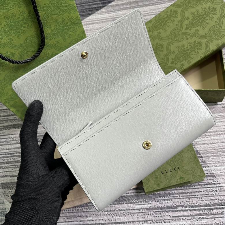 772638 19X10X3.5cm MP 4 (8)