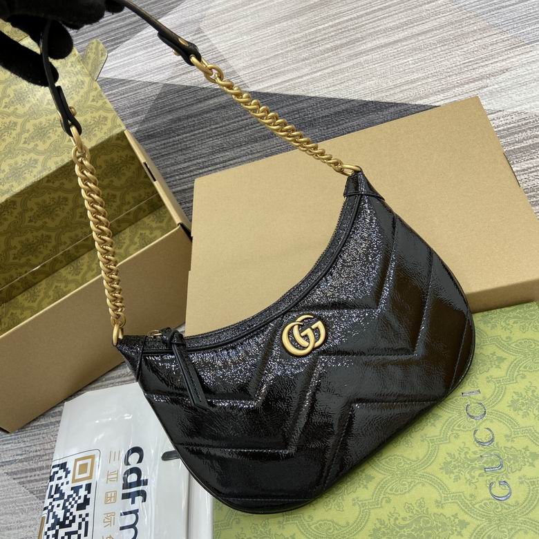 777263 17X26X4cm MP 3