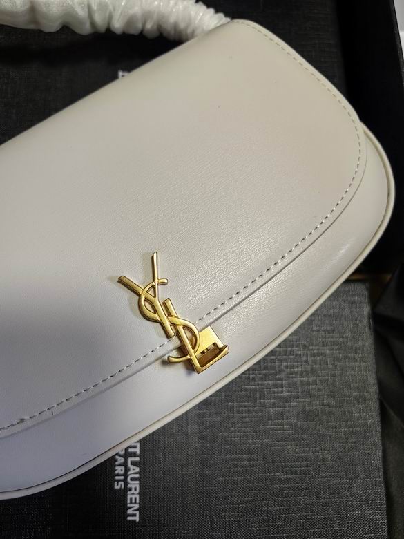 779642 21X11X4.5cm XMY 3色 20