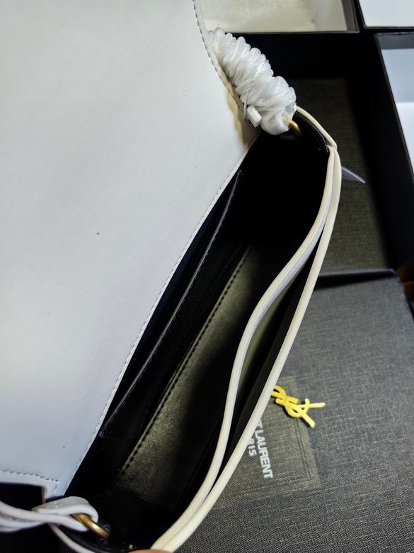 779642 21X11X4.5cm XMY 3色 23