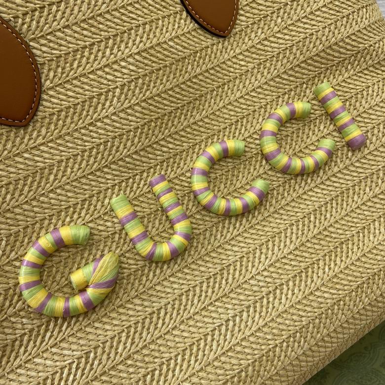 779666 38X33X15cm MP 4