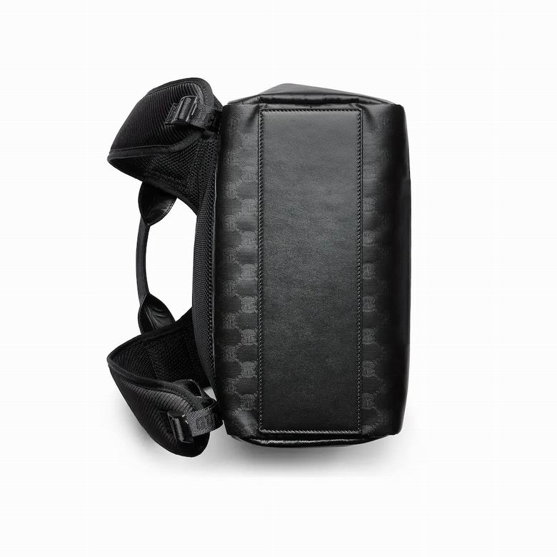 779812 30.5X40X13.5cm MP 7