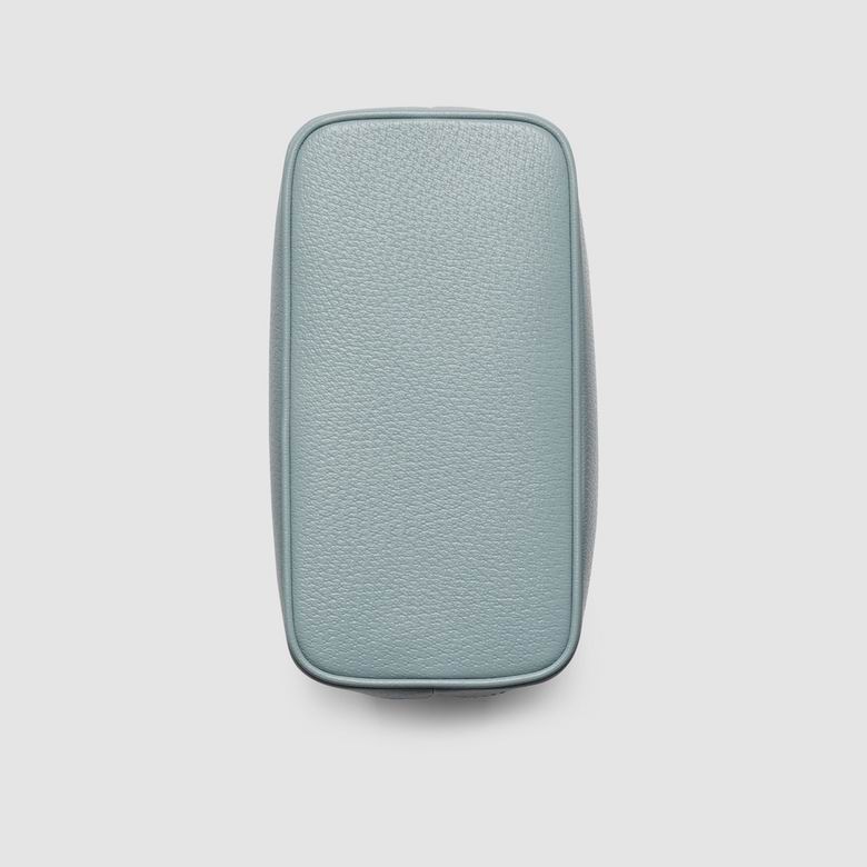 781402 23X21X12cm YG 6