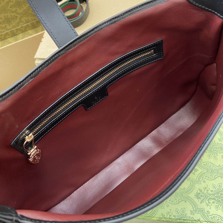 782879 35X32X5.5cm MP 3色 17