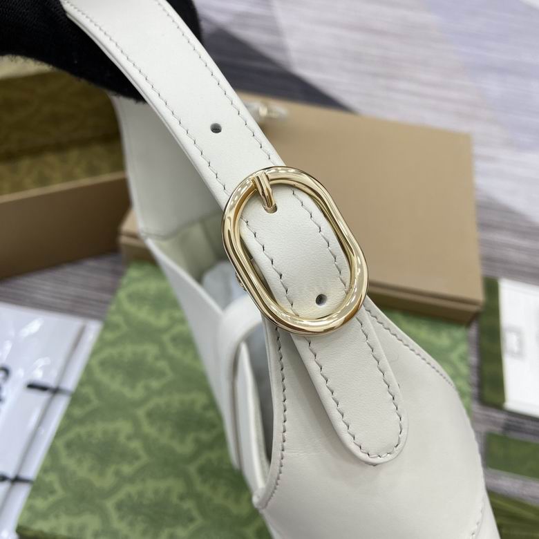 782879 35X32X5.5cm MP 3色 24