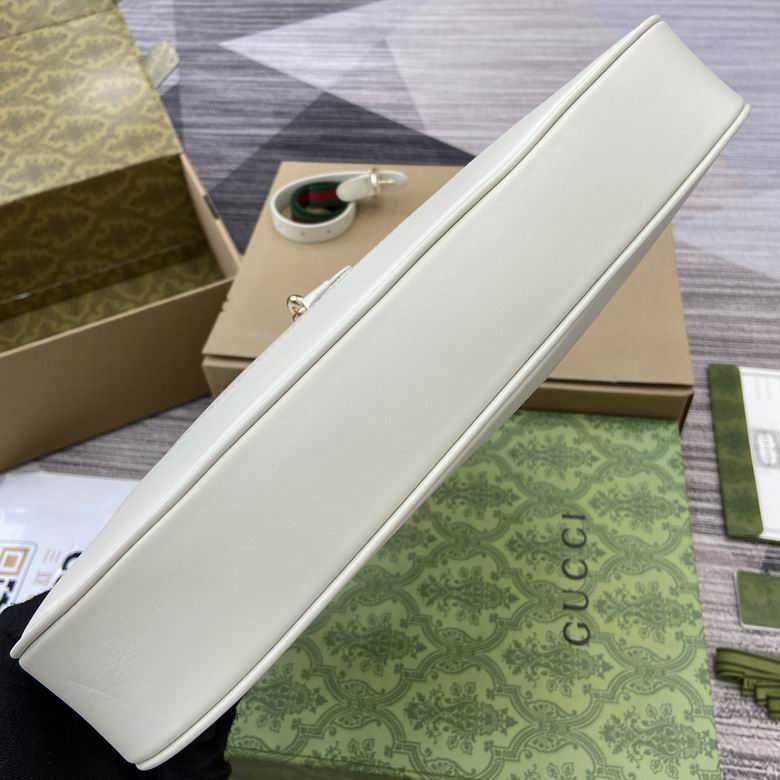 782879 35X32X5.5cm MP 3色 25