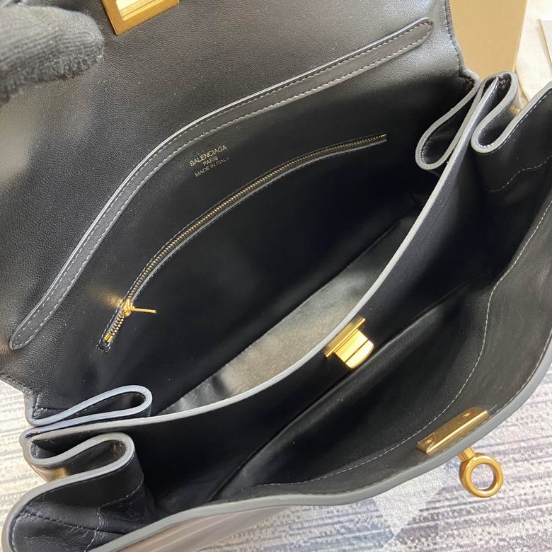 789772 35X23.3X10.9cm MP 9