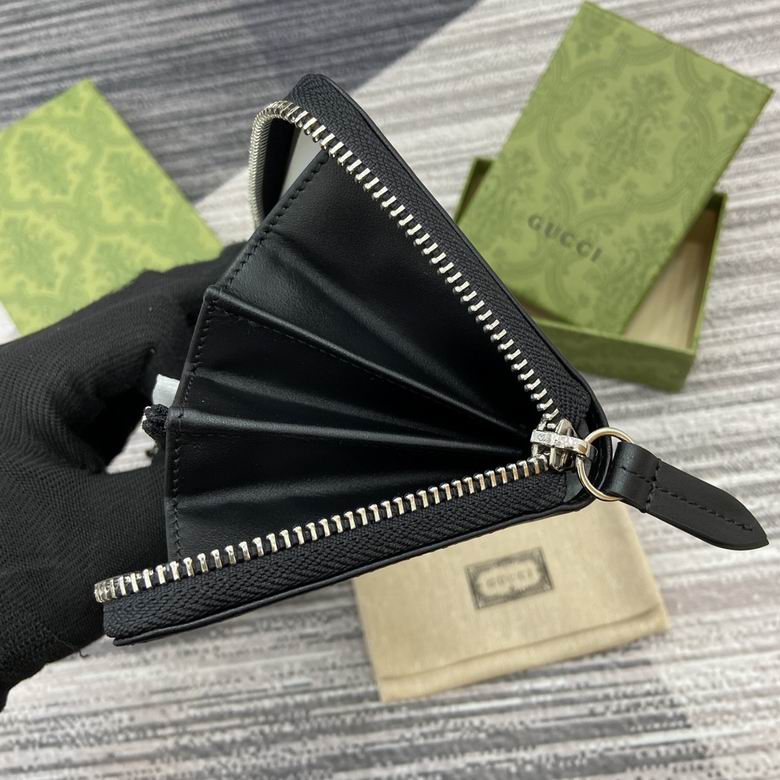 790057 19X10X2.5cm MP 3色 25