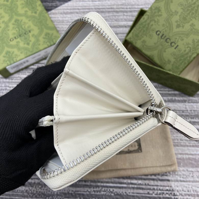 790057 19X10X2.5cm MP 3色 7