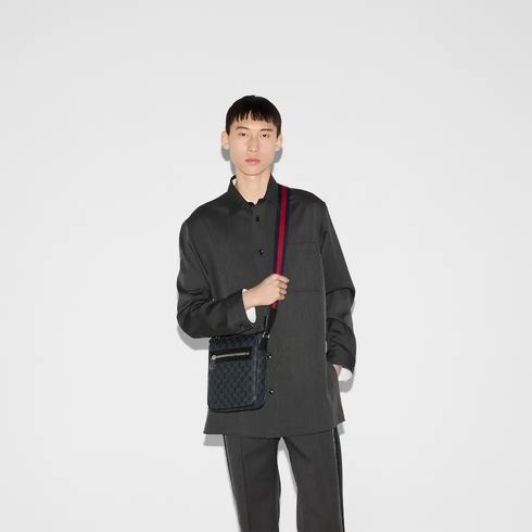 792082 23.5X21X4.5cm MP 2