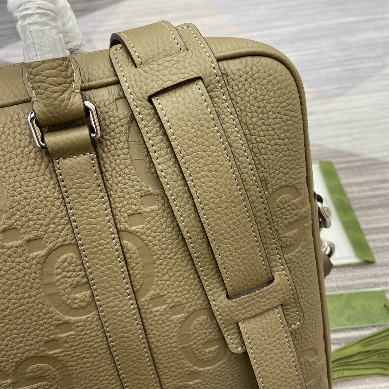 792264 36.5X29X8cm MP 4