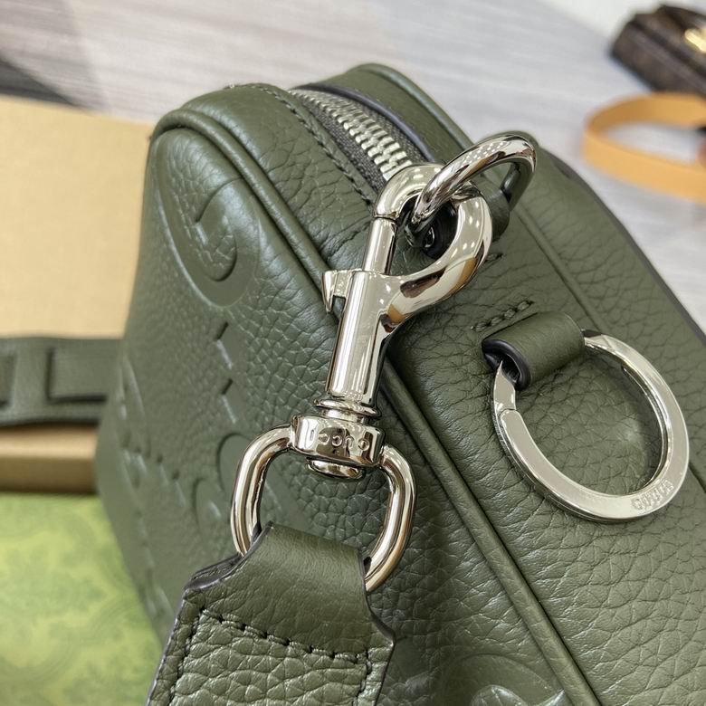 794088 23X19X9.5cm MP 7