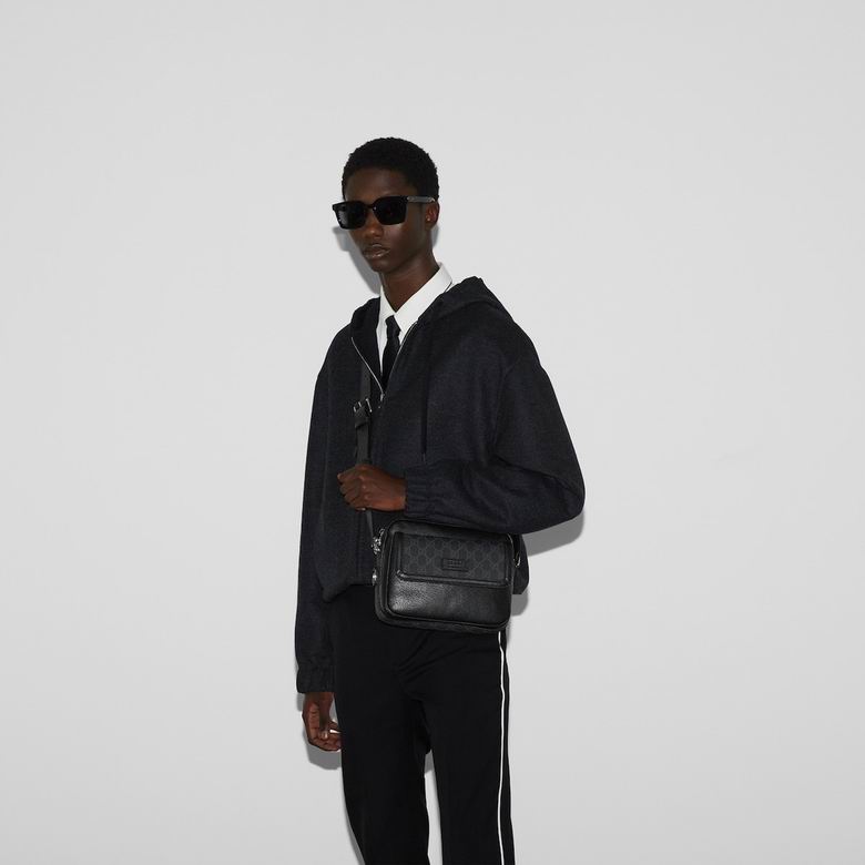 795464 23X18X12cm YG 3