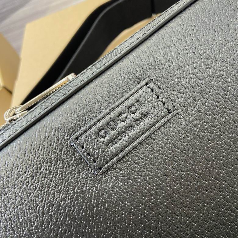 795465 16.5X24X4.5cm MP 5