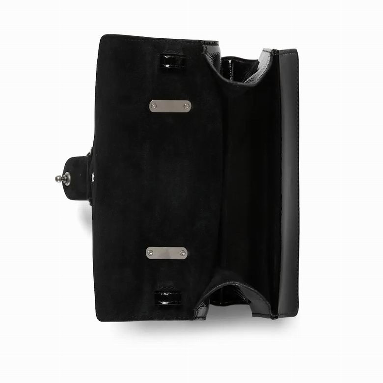 799599 22X16X8cm MP 5