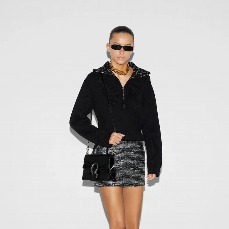 799599 22X16X8cm MP 8