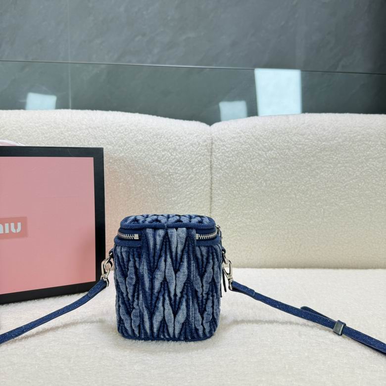 7X10.5X9.5cm 061404 XMY 1