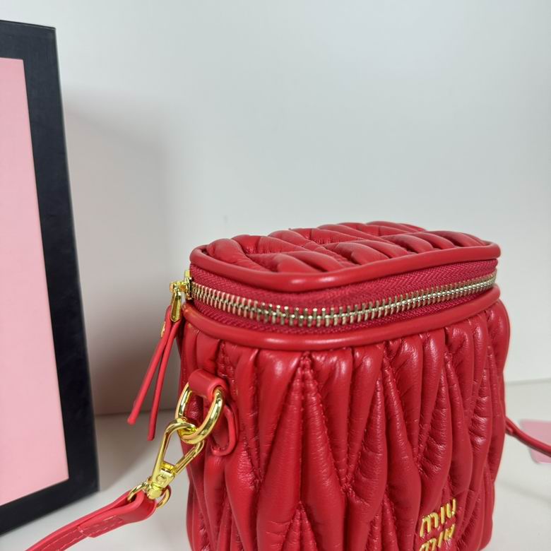 7X10.5X9.5cm 062402 XMY 12色 105