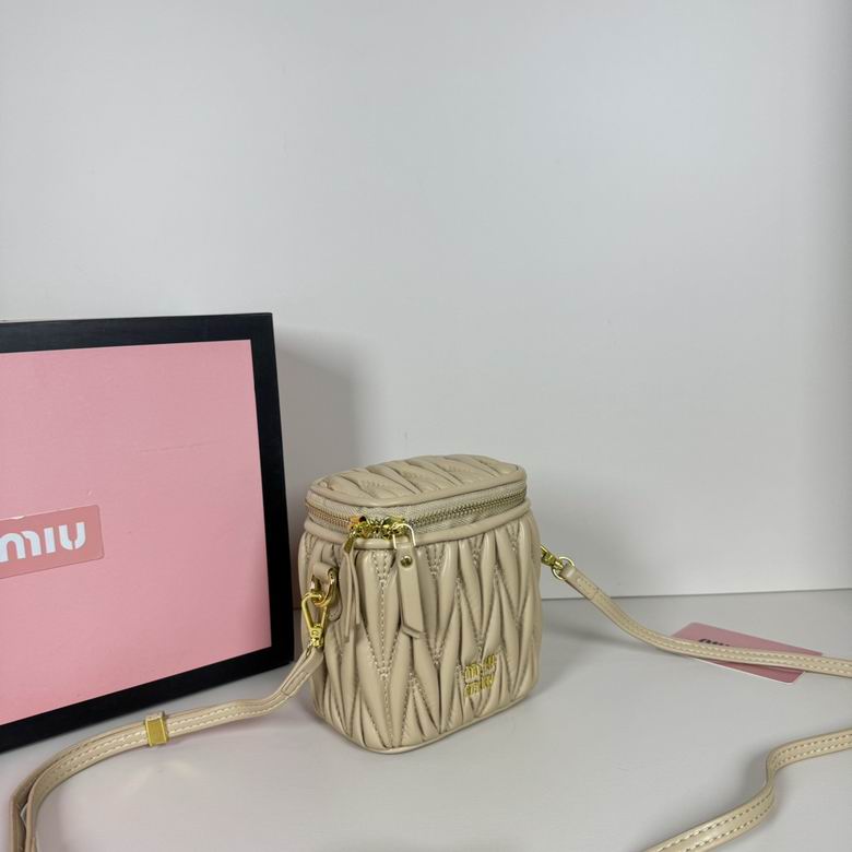 7X10.5X9.5cm 062402 XMY 12色 11