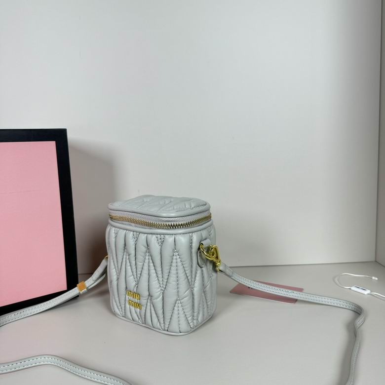 7X10.5X9.5cm 062402 XMY 12色 30