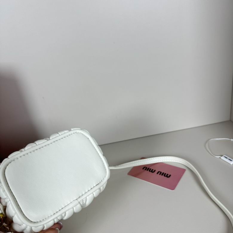 7X10.5X9.5cm 062402 XMY 12色 39