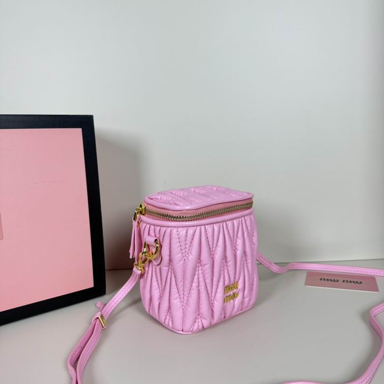 7X10.5X9.5cm 062402 XMY 12色 47