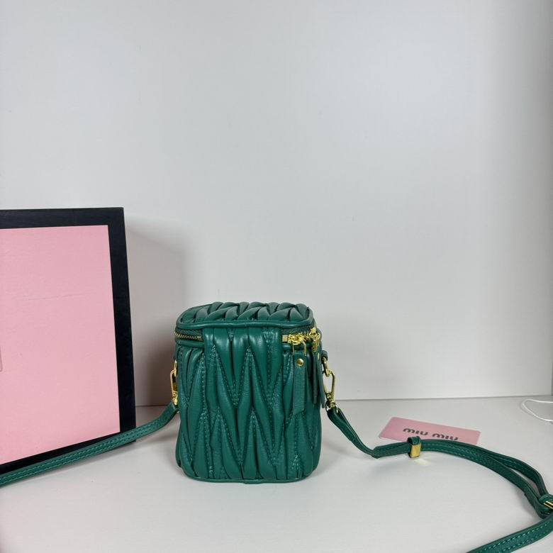 7X10.5X9.5cm 062402 XMY 12色 64