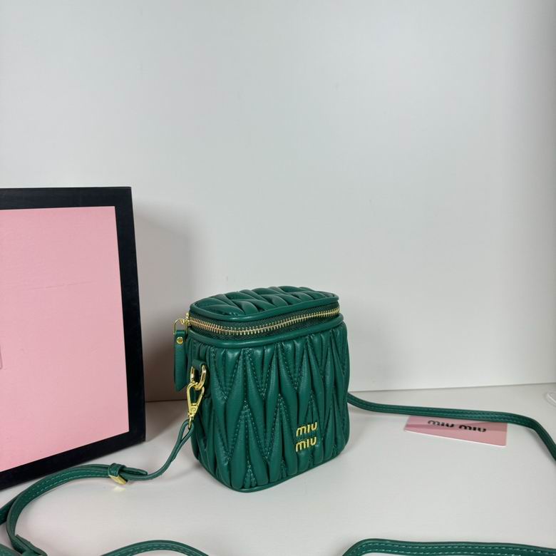 7X10.5X9.5cm 062402 XMY 12色 65