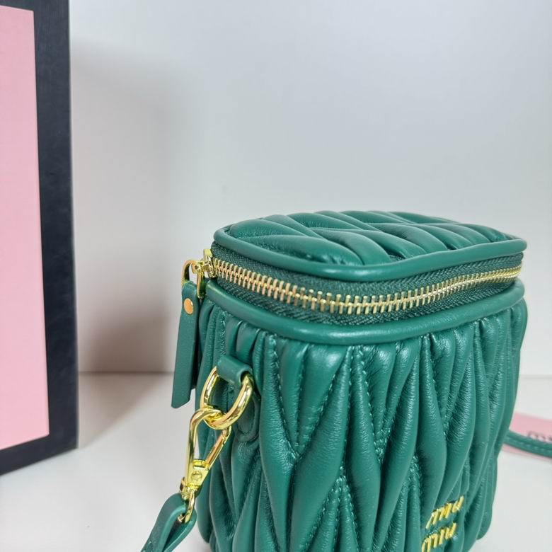 7X10.5X9.5cm 062402 XMY 12色 69