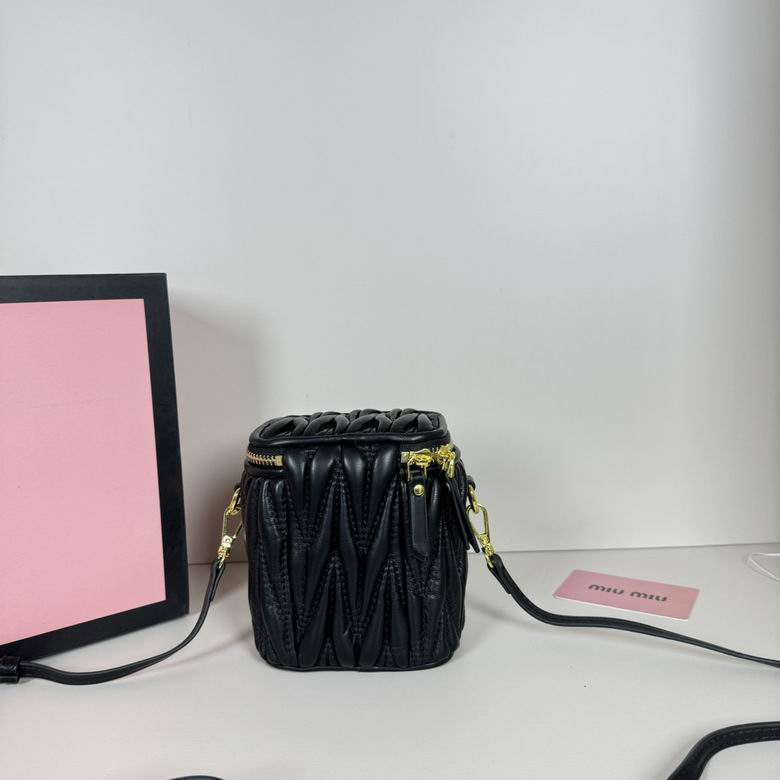 7X10.5X9.5cm 062402 XMY 12色 82