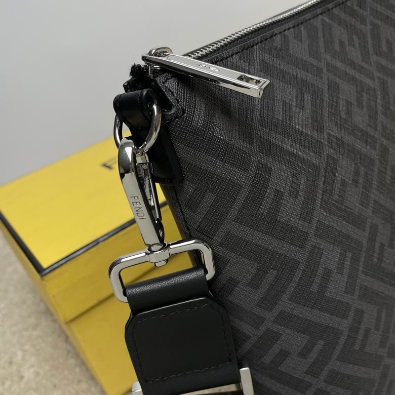 7vA470 34X26X6cm XM 6