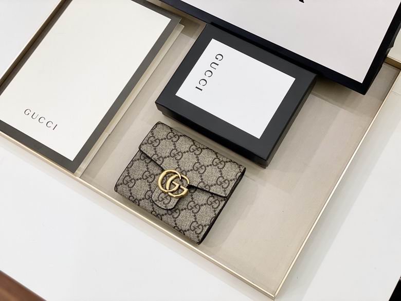 8012 10X8.5X2.5cm YG (1)