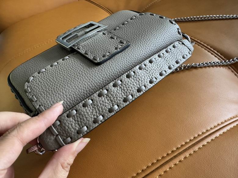 8017M75 20X5X13cm H 8色 52