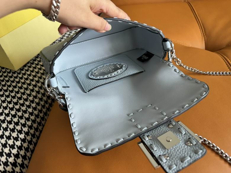 8017M75 20X5X13cm H 8色 62