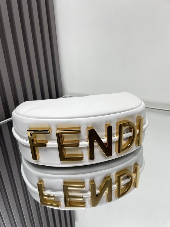 8023B9 16.5X14X5cm H 3色 16