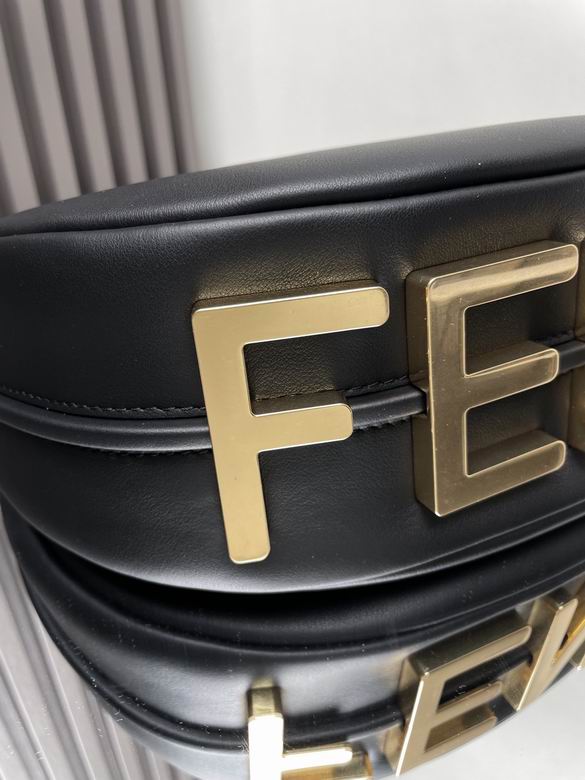 8023B9 16.5X14X5cm H 3色 4