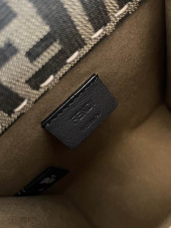 8041B59 13X6.5X18cm H 5