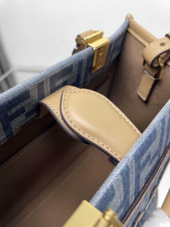 8042S 25.5X12X22.5cm H 6