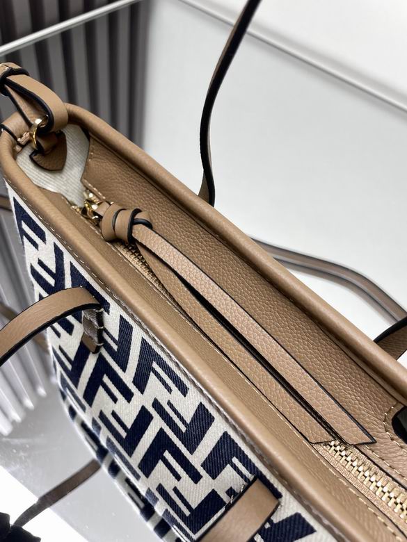 8100 23X19.5X15cm H 3色 12