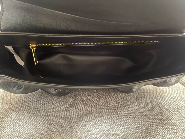 8109 33X19X9cm XMY 4色 8