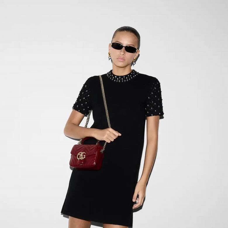 811238 17X13X6cm MP 3色 8