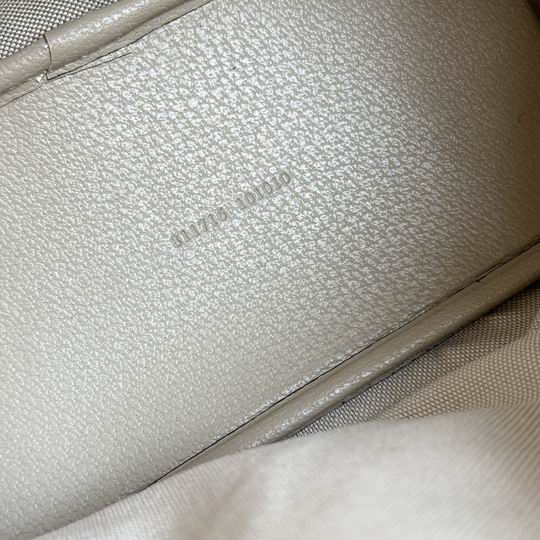 811716 22X18X10cm DF 3色 16