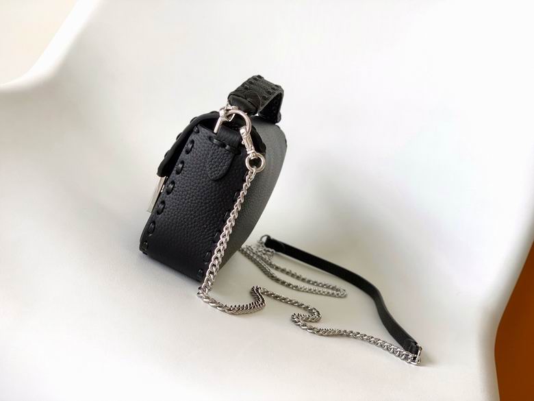 8817 20X5X13cm H 6色 11