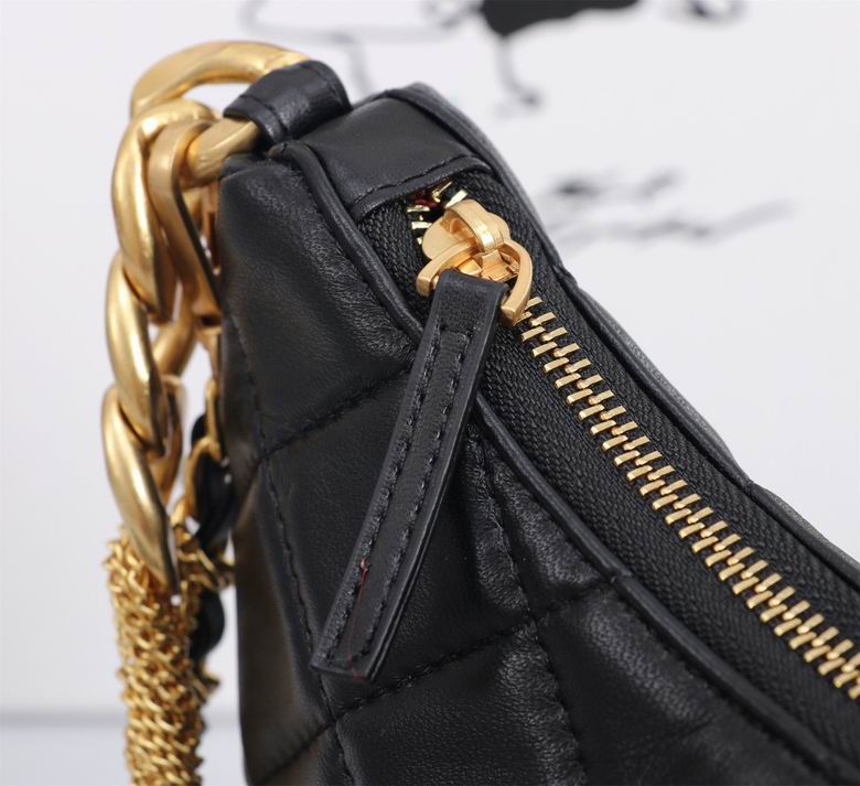 8842 17.5X24X6cm XMY 3色 24